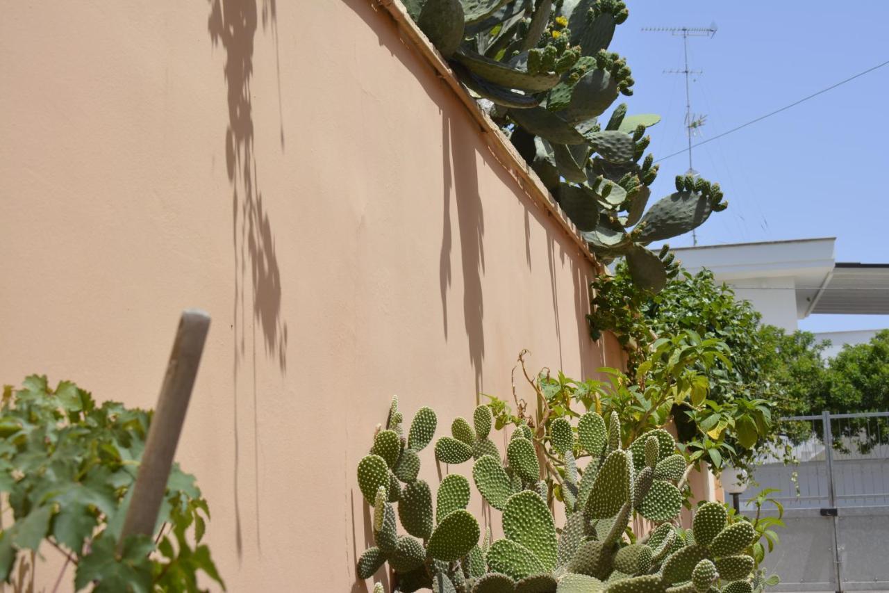 Casa Vacanza Pietro E Nina Lecce Exteriör bild